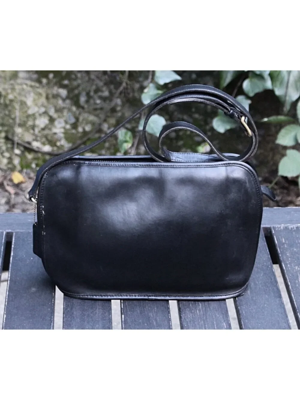 Coach Vintage - Oliver Crossbody Bag 9902 in Black + Brass, USA 1980s